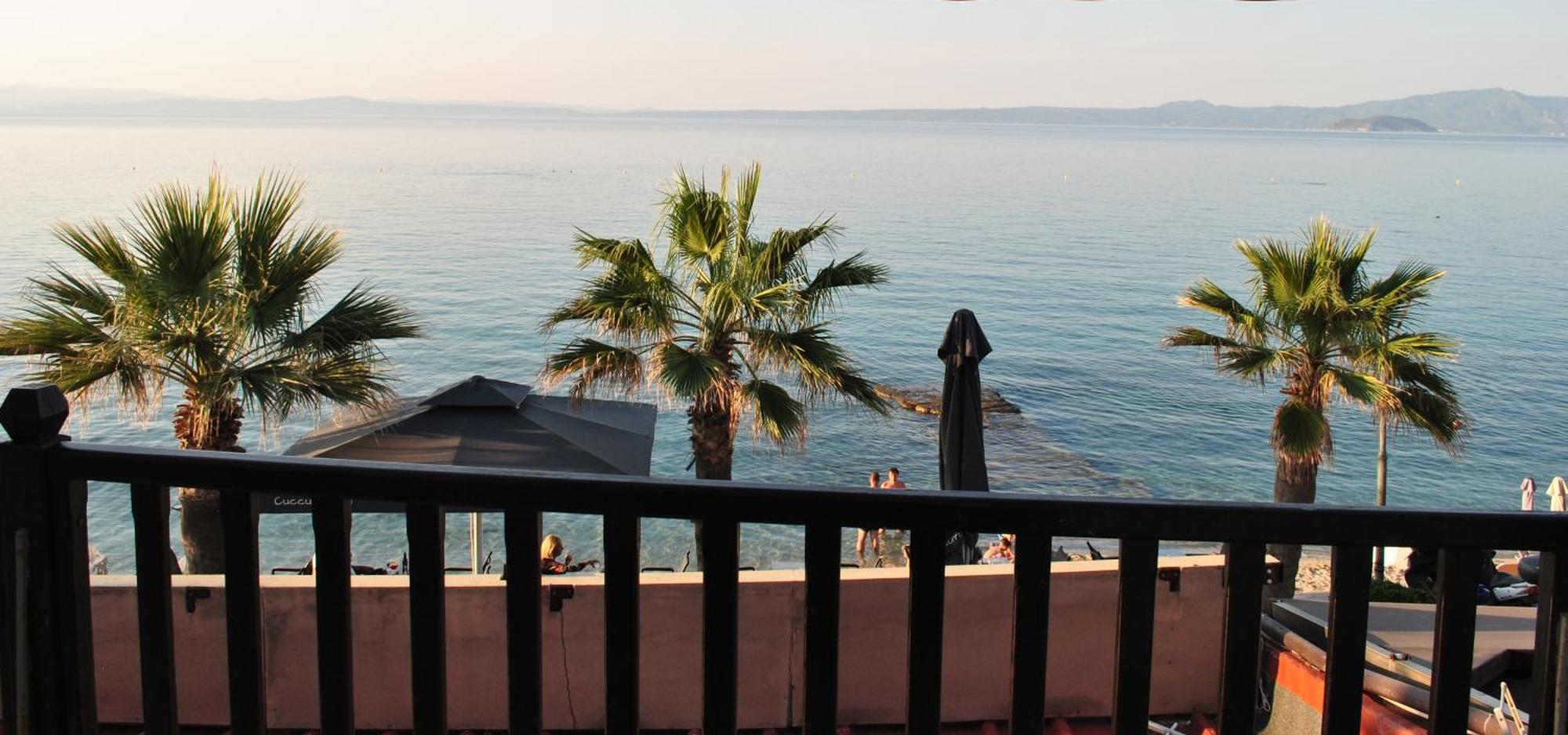 דירות פפקוהורי Eleni'S Sea View Adults Only מראה חיצוני תמונה